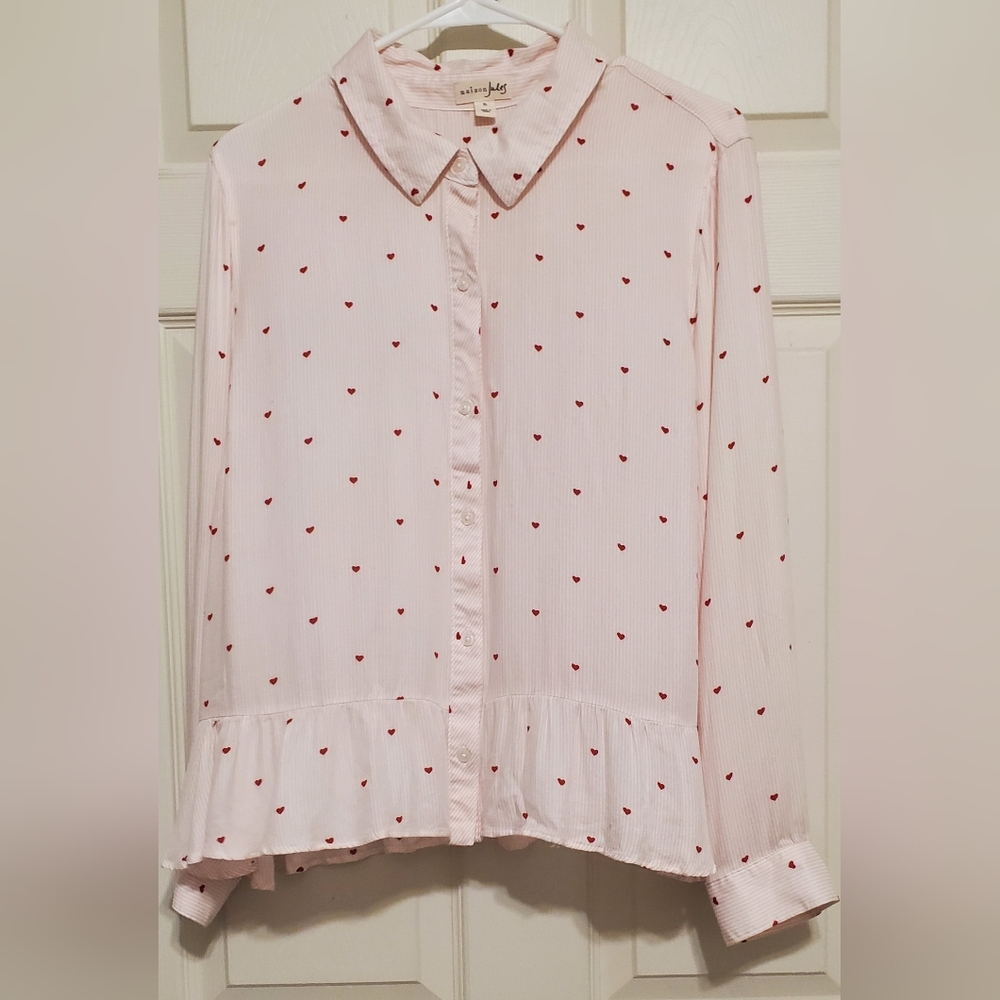 Maison Jules White & Pink Button-Up Blouse with Red Hearts. Size XL